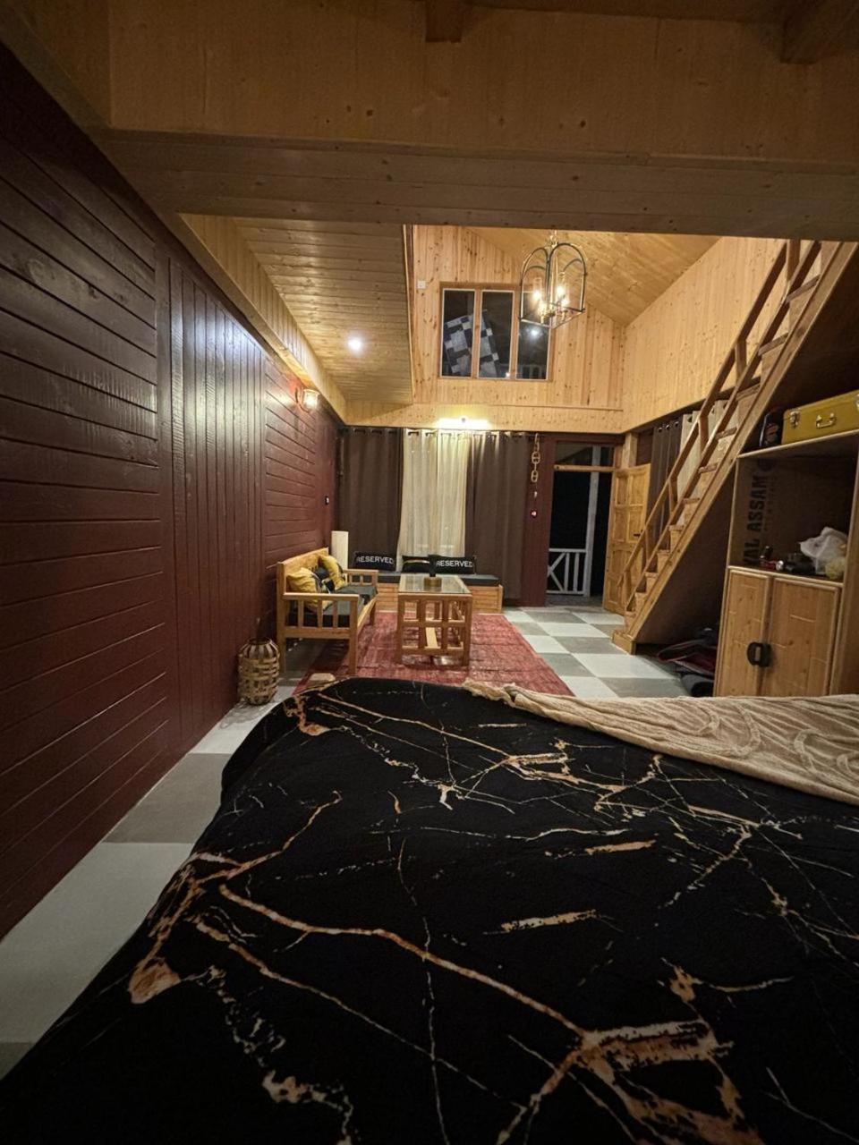 Soho House Apartment Jibhi Exterior photo
